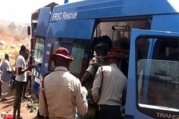 NYSC Member, Four INEC Workers And 3 Year-Old Die In Kogi Auto Crash - Sad